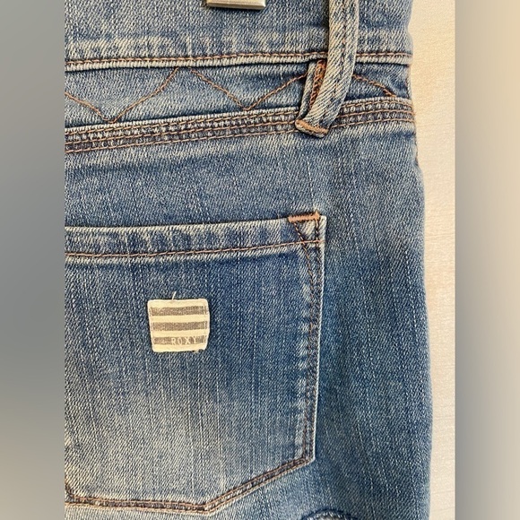 Roxy Cut Off Denim Jean Shorts Medium Wash  Ladies 7/28 - Picture 8 of 12